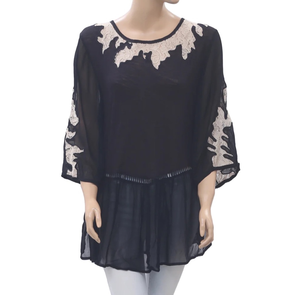Urban outfitters embroidered lace shirt size M
